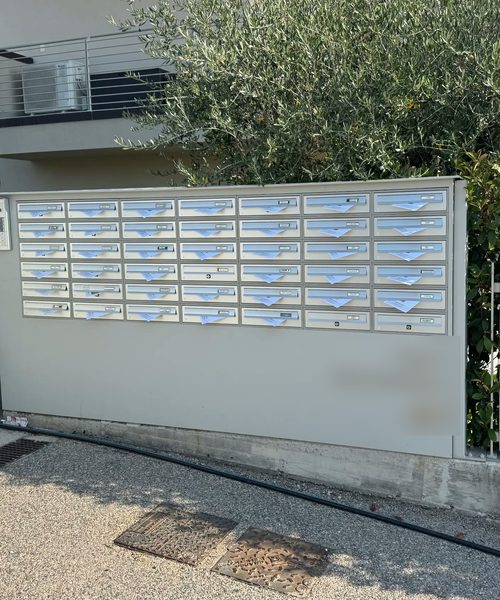 volantinaggio-porta-a-porta-cassette